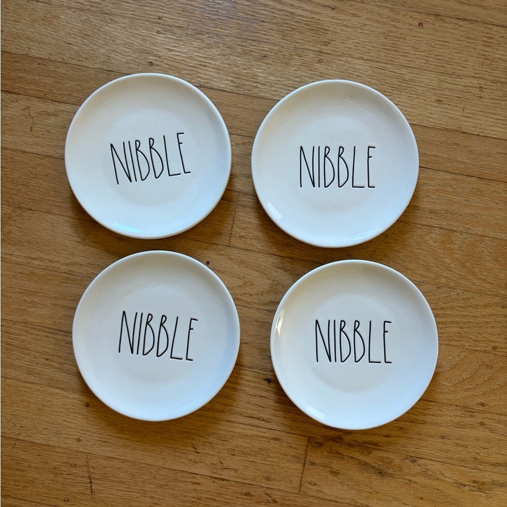 Rae Dunn Nibble snack dessert plates 236 set of 4